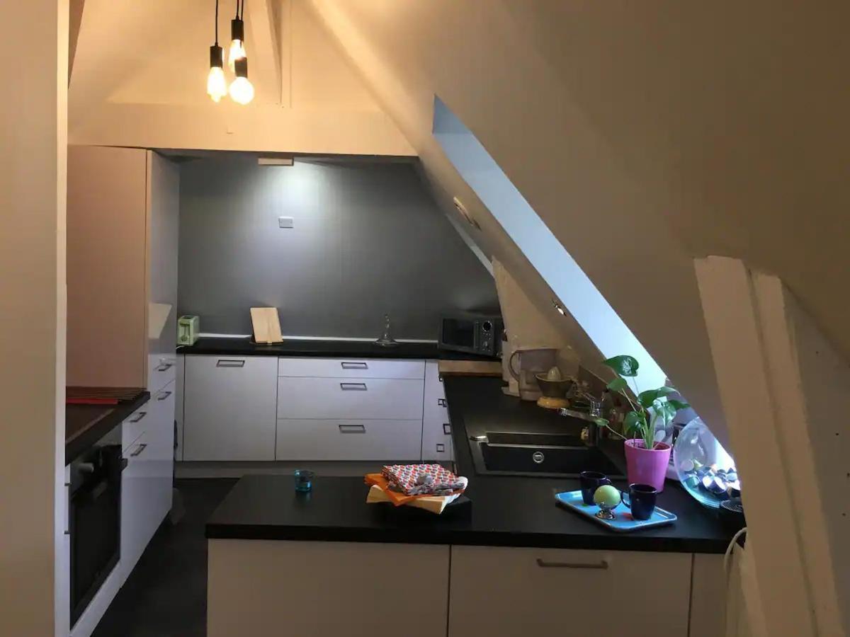 Le Square : Appartement Climatise En Centre Ville Puvatya Dış mekan fotoğraf
